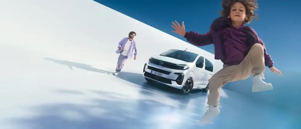 opel zafira photo